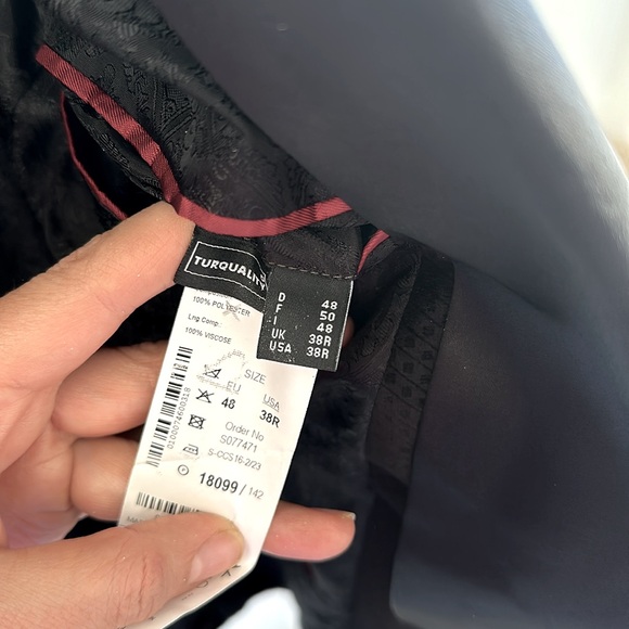 SARAR Black Velvet Textured Formal Dressy Jacket, 38 R - Picture 6 of 6